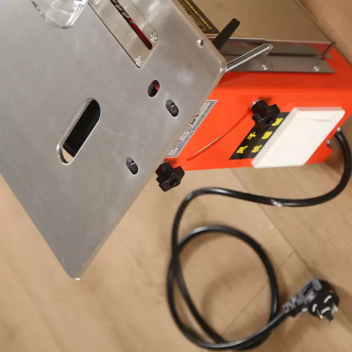 Manual Operation Mini Non-Dust Sliding Table Saw Cutting Machine Panel Saw — image 5