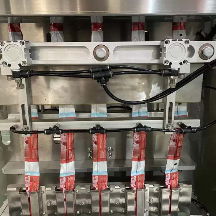 2/4/6 Lanes Stick Bag Packing Machine — image 4