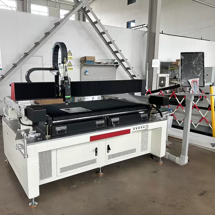 High-Quality Precision Laser Cutter 1590 — image 2