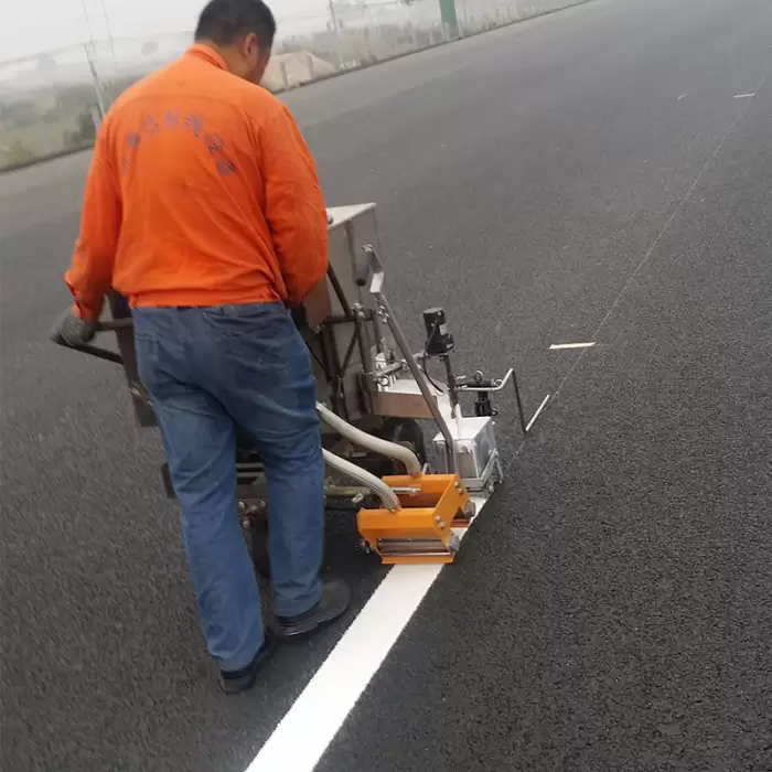1:1 MMA Hand Push Flat Line Two Component Road Marking Machine — image 3