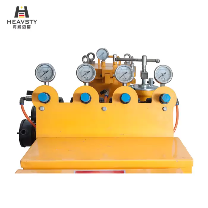 MMA 98:2 98% Paint and 2% Hardener Two Component Cold Plastic Spot Dot Line Road Marking Machine — image 6