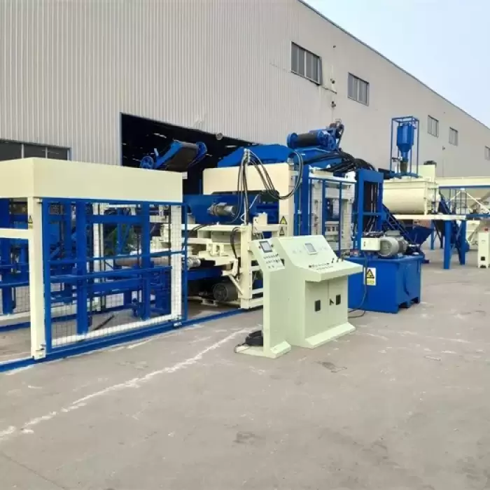 QT10-15 Automatic Brick Making Machine — image 4