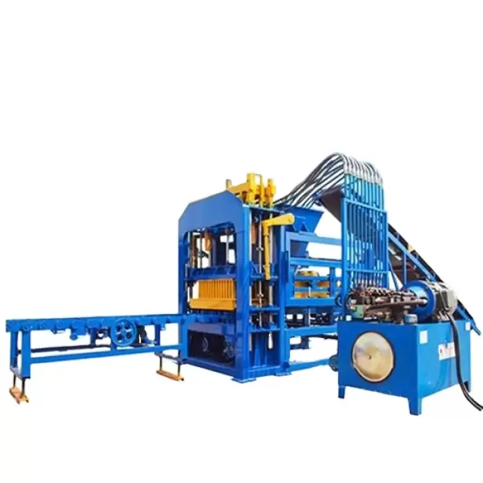 QT6-15 Brick Moulding Machine — image 2