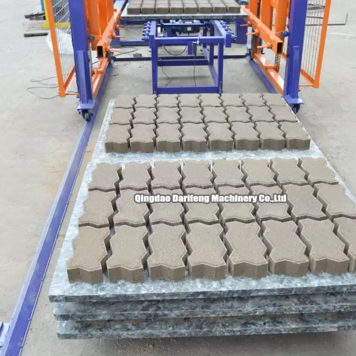 QT10-15 Fully Automatic Hydraulic Interlocking Block Machine — image 6
