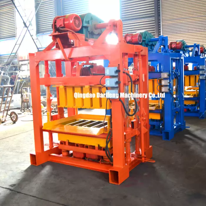 QT4-40 Small Block Making Machine — image 5