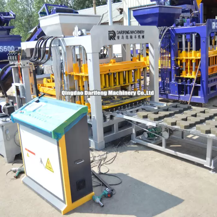 QT5-15 Hollow Block Making Machine — image 5