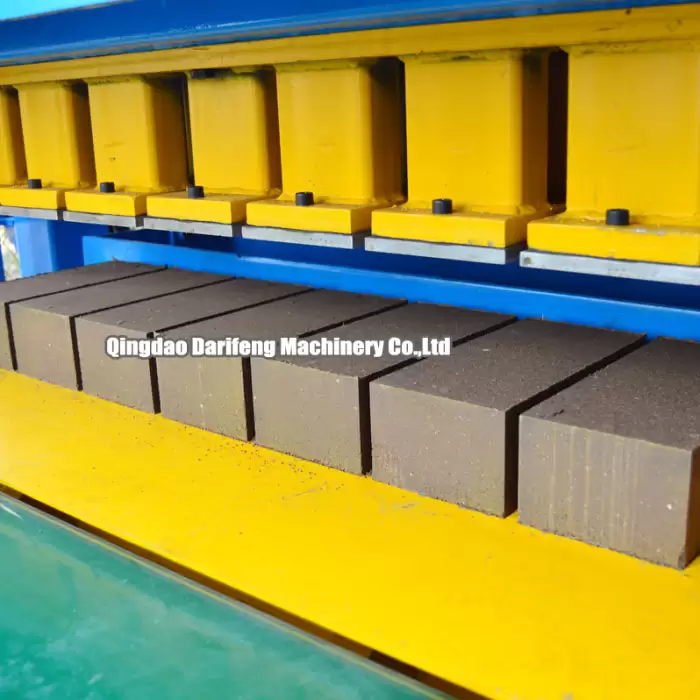 DF7-10 Automatic Clay Brick Making Machine — image 5