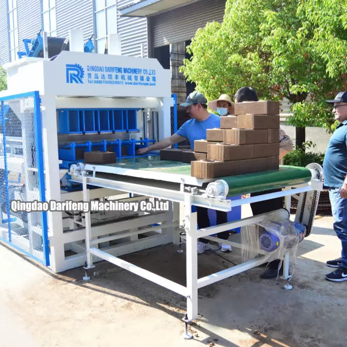 DF5-10 Fully Automatic Soil Interlocking Brick Machine — image 3
