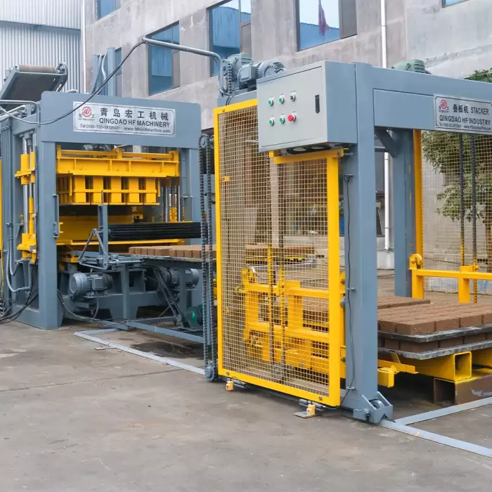 QT7-15 New Design Hydraulic Hollow Block Machine — image 6