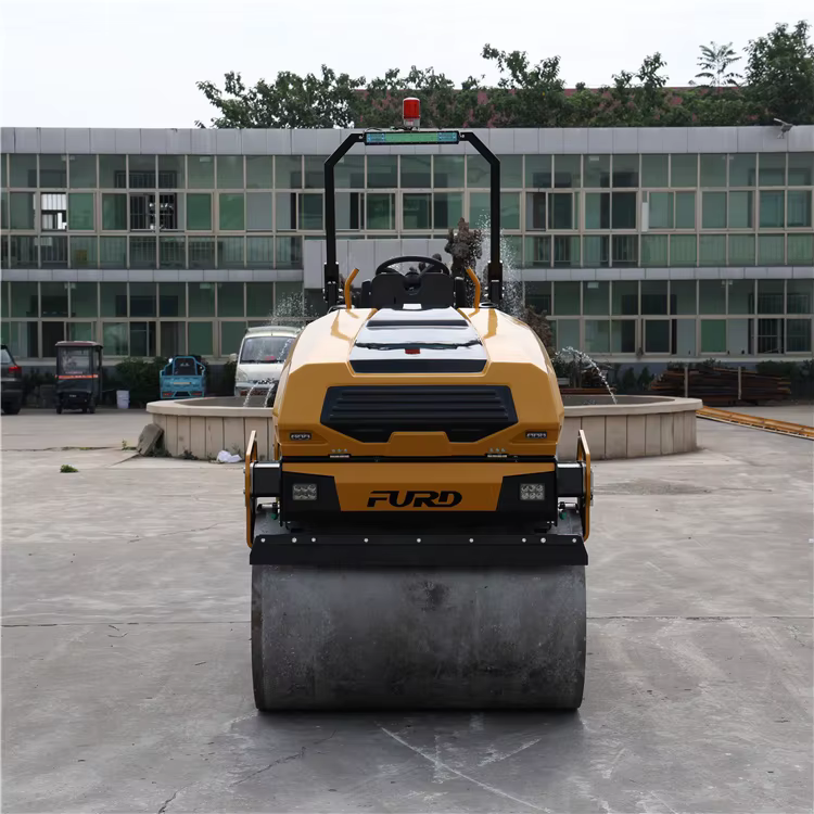 55-Inch Drum Width Vibratory Asphalt Roller — image 5