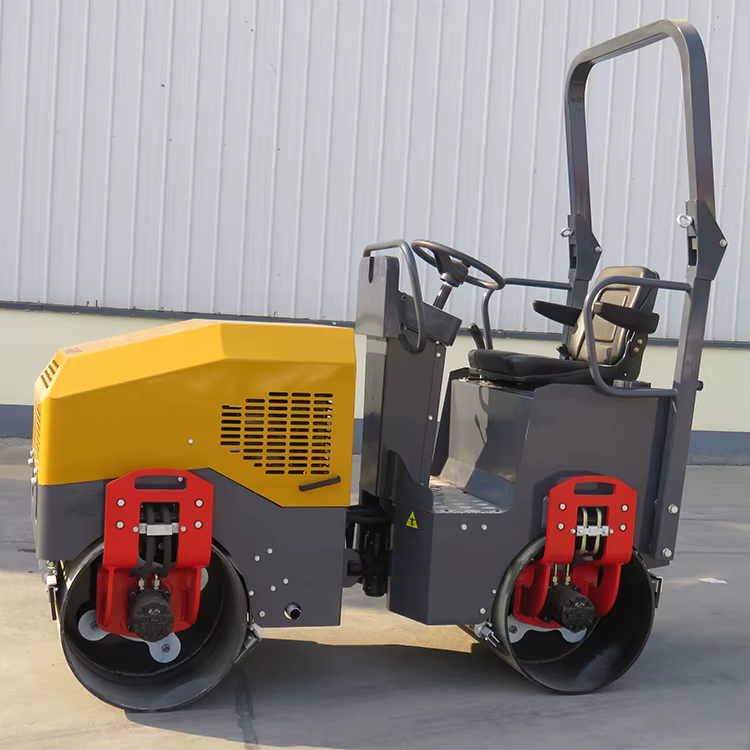Strong Compaction 1.5 Ton Asphalt Vibratory Road Roller — image 6