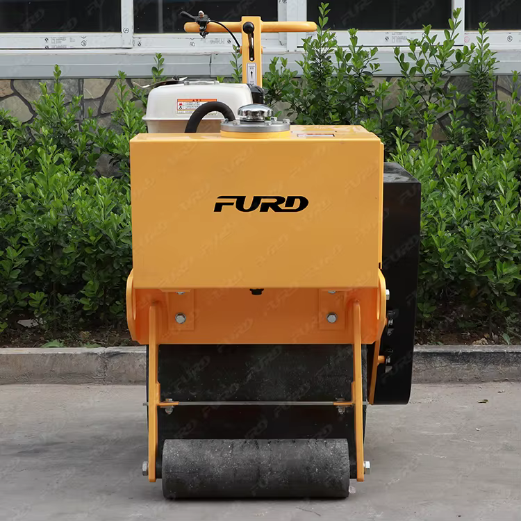 Mini Steel Drum Vibratory Compaction 200kg Road Roller — image 6