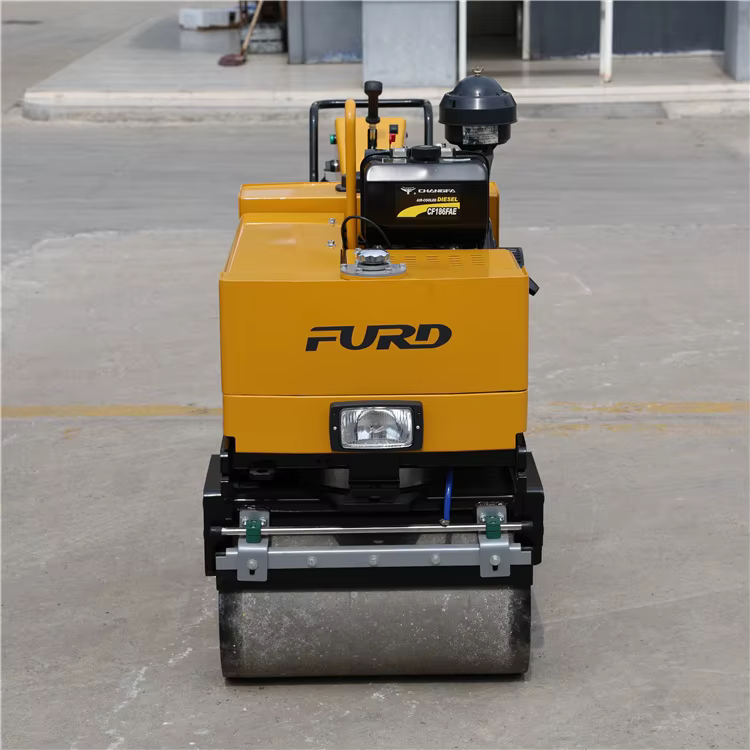 Baby Tandem Drum Asphalt Roller 800kg Manual Operate Vibratory Roller — image 2