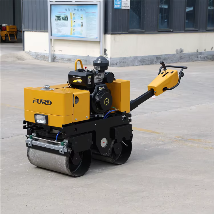 Baby Tandem Drum Asphalt Roller 800kg Manual Operate Vibratory Roller — image 4