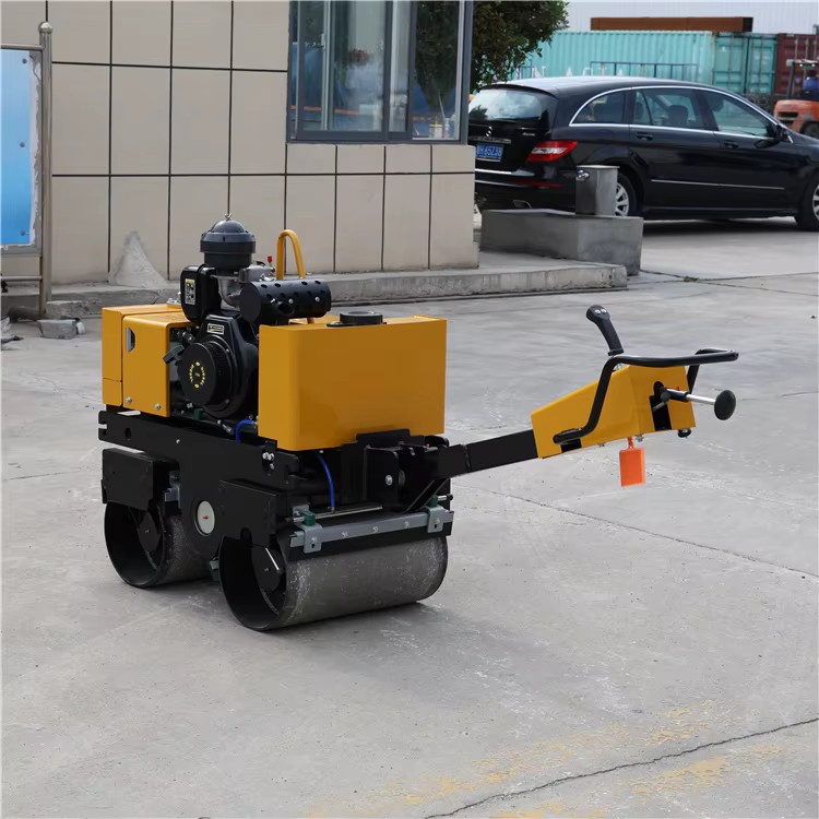 Baby Tandem Drum Asphalt Roller 800kg Manual Operate Vibratory Roller — image 6