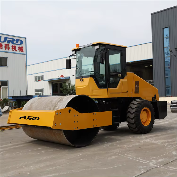 8000kg Road Roller Asphalt Compactor — image 4