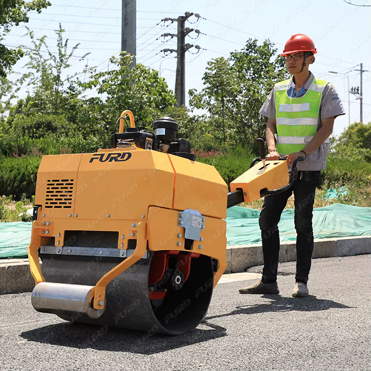 500kg Asphalt Road Roller Vibratory Soil Compactor Machine — image 6