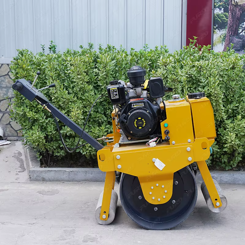 Diesel Petrol Engine Motor Mini Road Roller FYL-700 — image 2