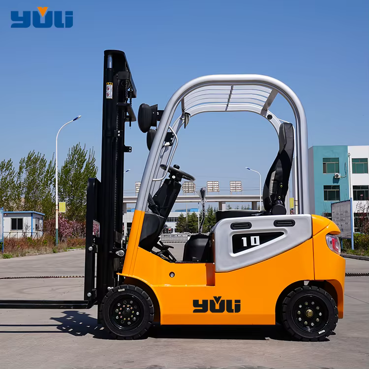 1 Ton Electric Forklift with Battery Charger — image 5