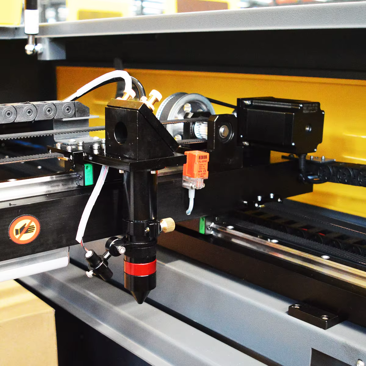 1390 Acrylic Laser Cutting Machine Wood Laser Engraving Machine — image 3