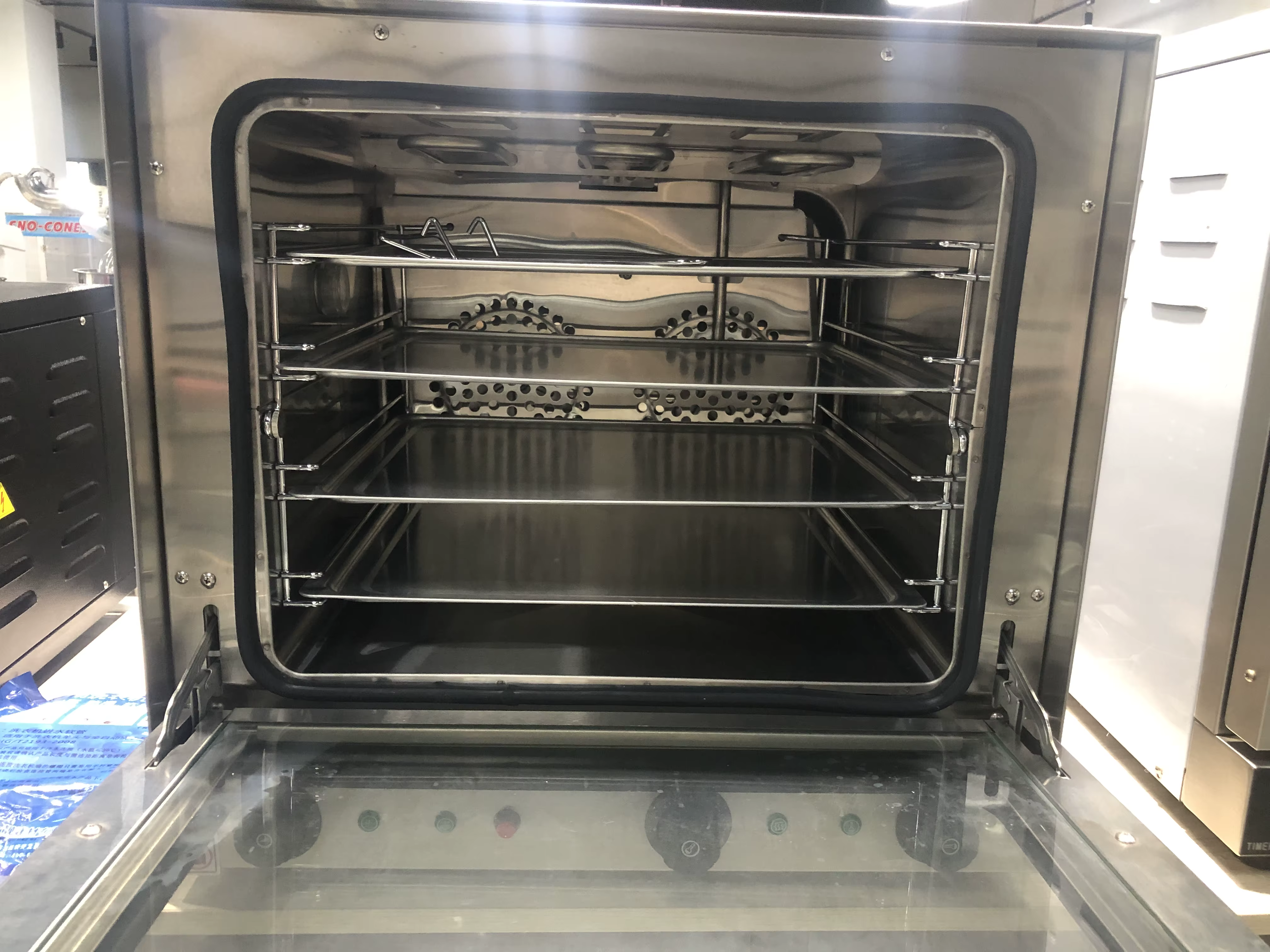 Commercial Control Double Microwave Deck Electric Convection Oven for Cake — image 2