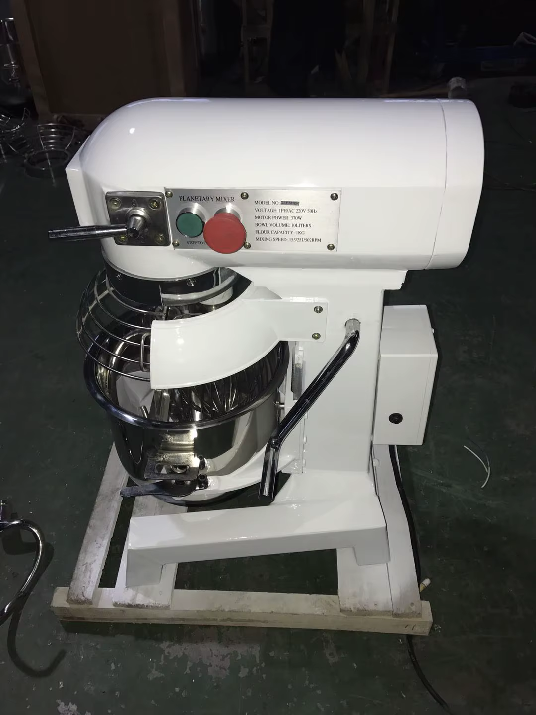 1000W Industrial Food Mixer with 20 Liter Mixing Bowl — image 5