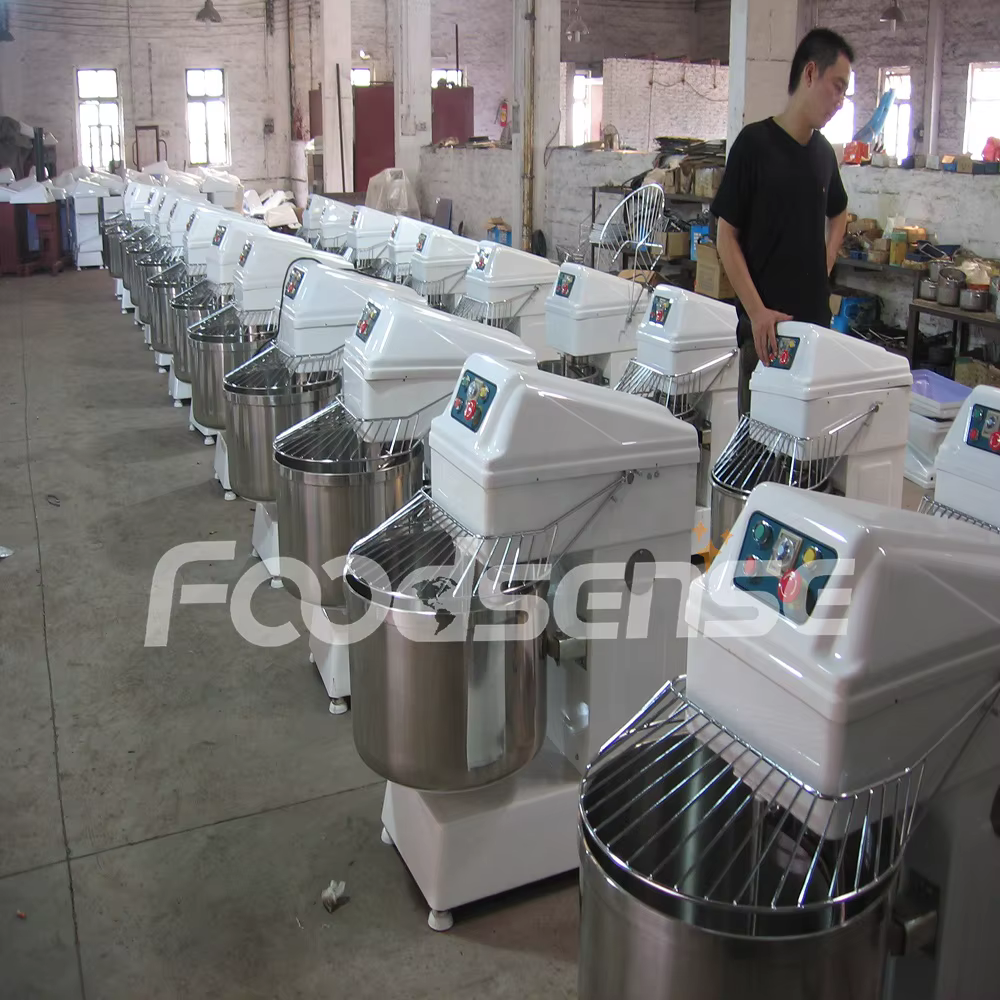 Commercial Electric 20L Stainless Steel Spiral Dough Mixer — image 3