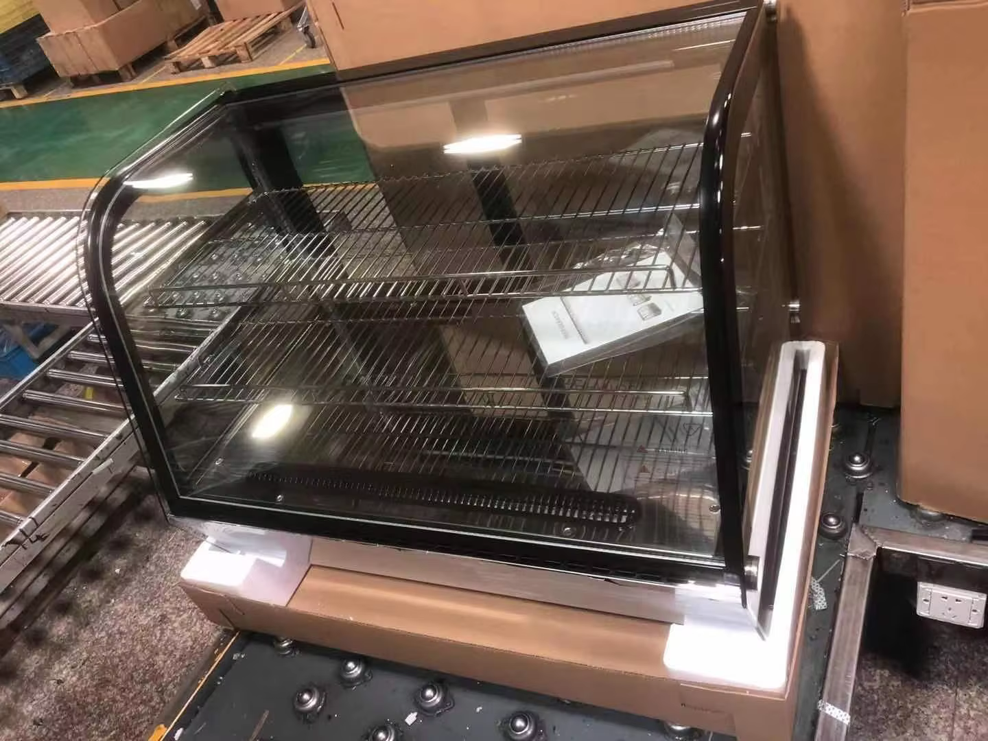 Commercial Table Top Curved Glass Cake Display Cooler Showcase — image 6