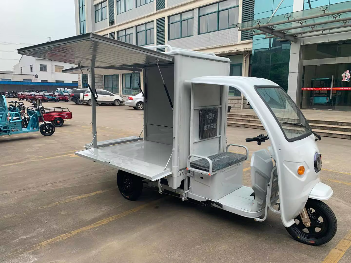 Changli Hot Sale Electric Tricycle Cargo Truck — image 4