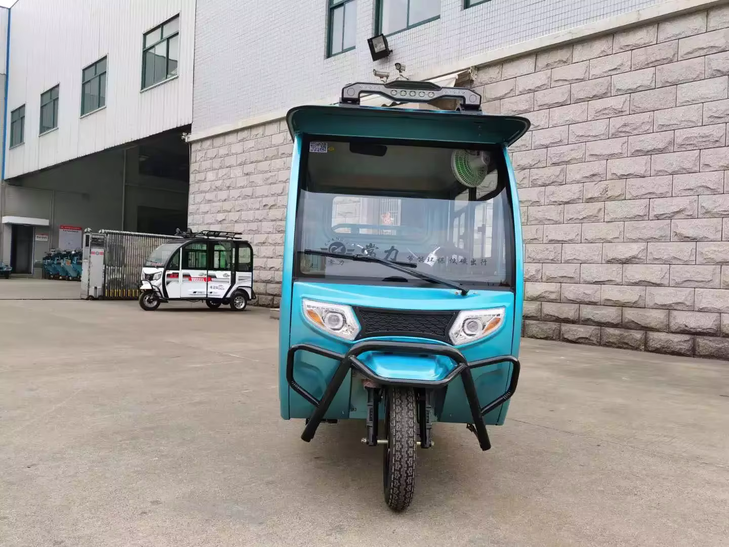 Changli Newly-coming 3 Wheel Electric Cargo Tricycle — image 3
