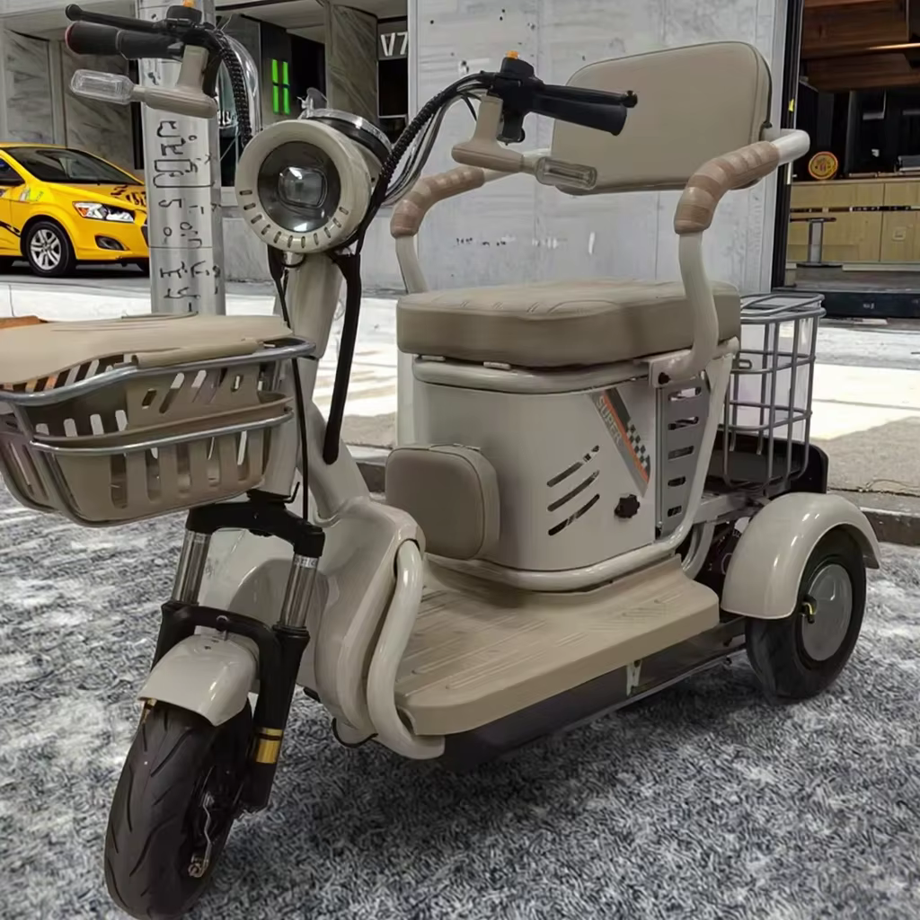 Chang Li 3-Wheeled Electric Scooter Tricycle — image 4