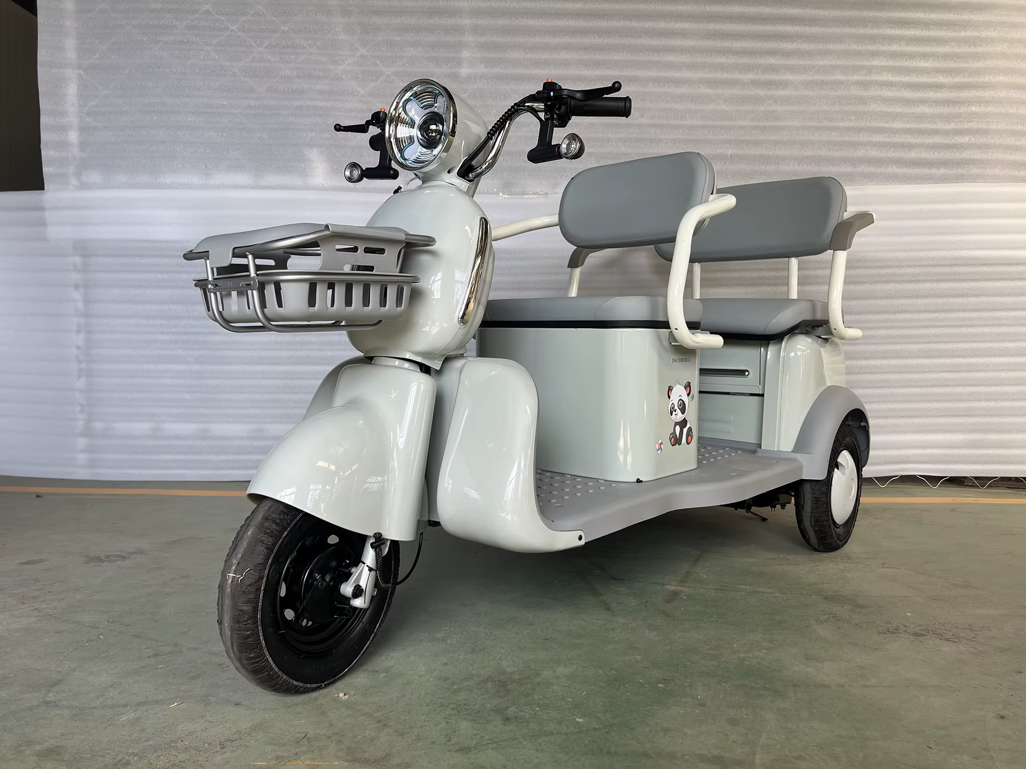 Chang Li Low Price Quality Electric Scooter Basket Small Passenger Tricycle Open Body Type — image 2