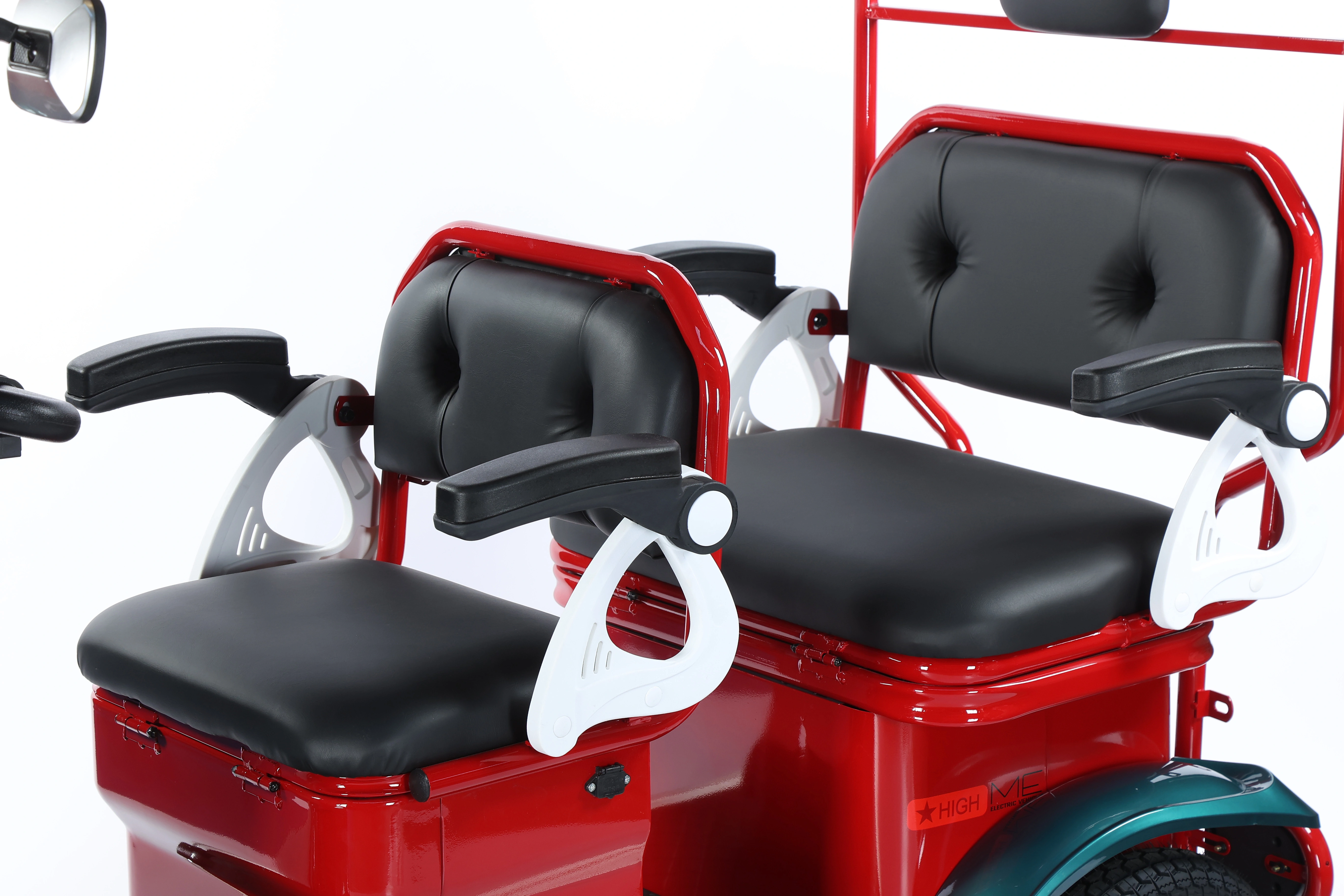 High-Performance Four-Wheel Electric Golf Cart with Remote Control — image 6
