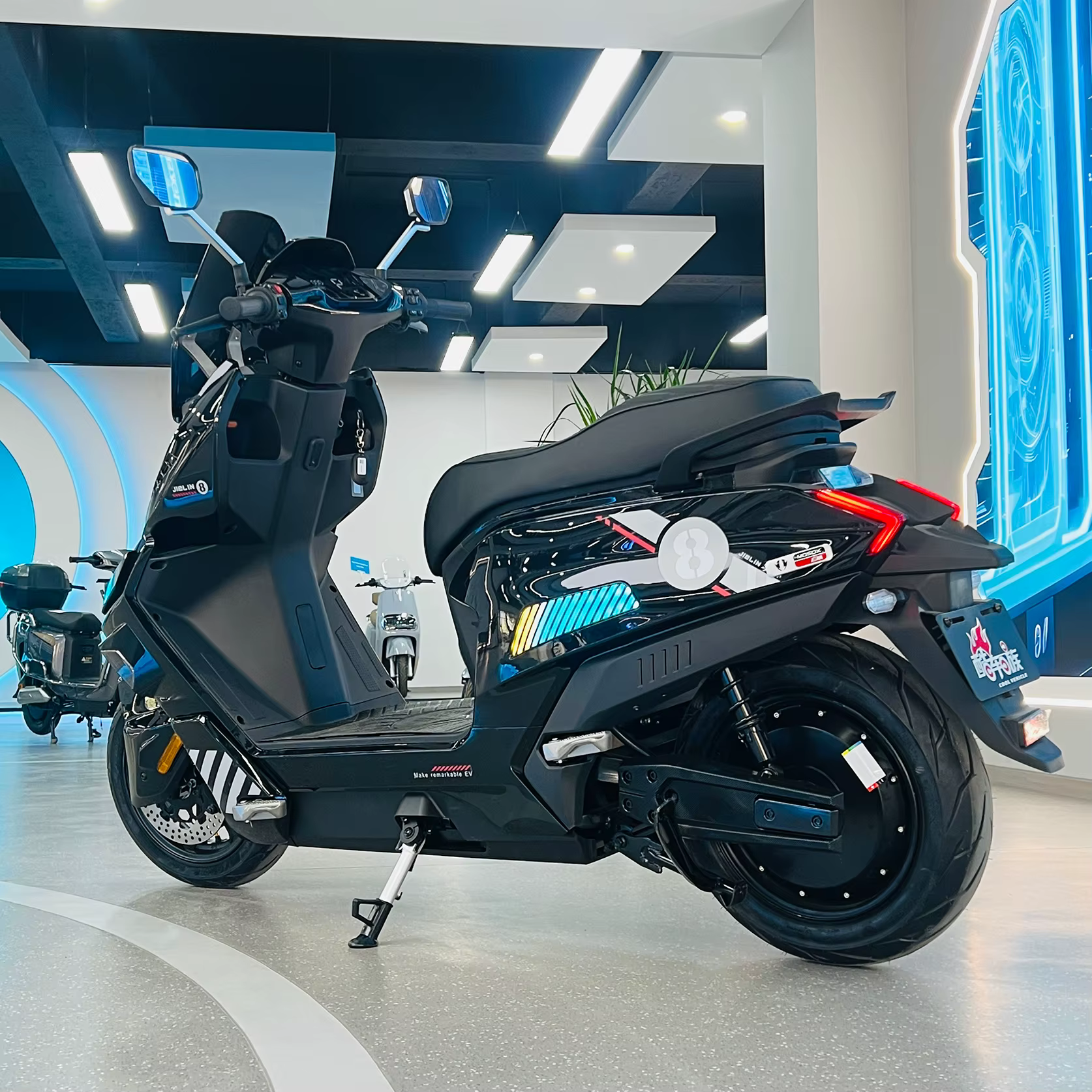 Mini 3000W Electric Moped for Adults — image 4