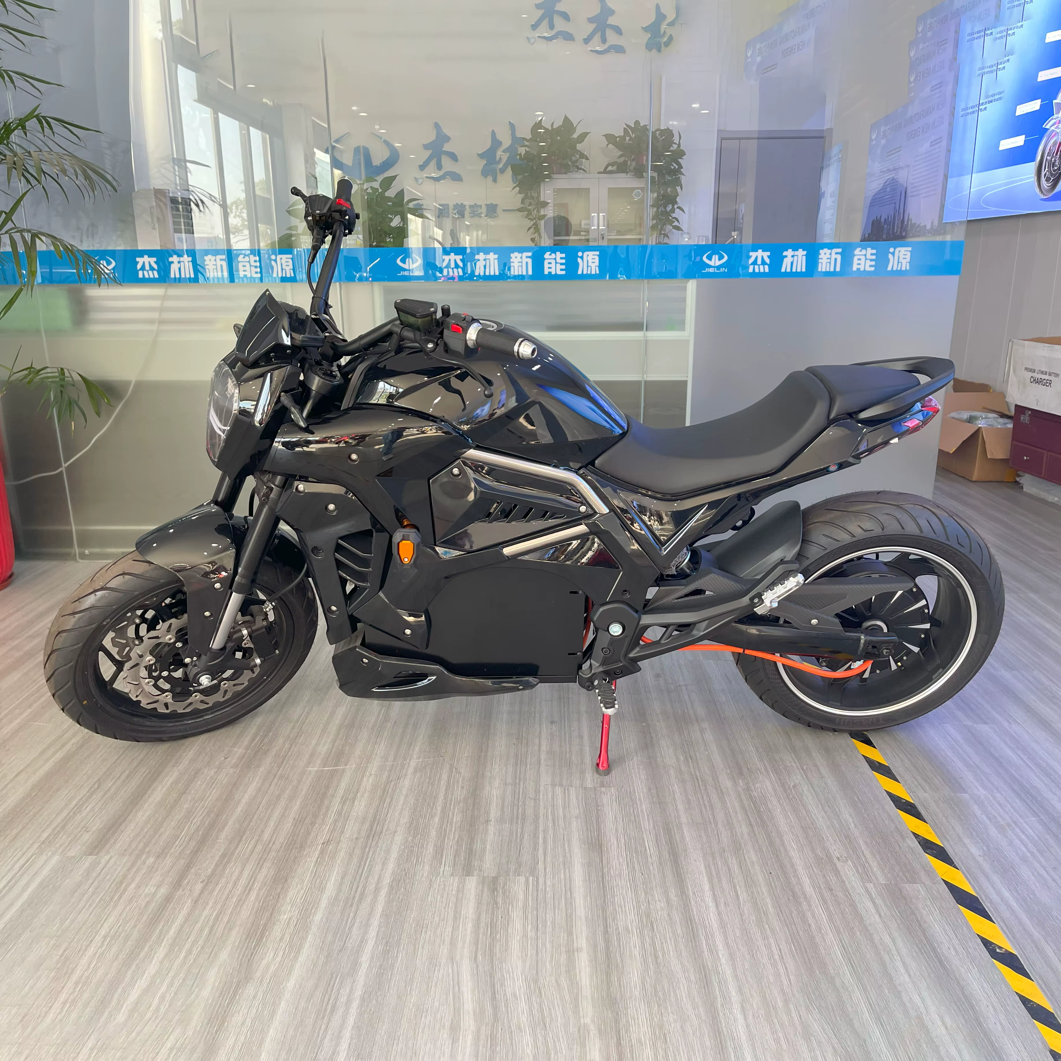 72V High Speed Sports Electric Dirtbike Scooter — image 4