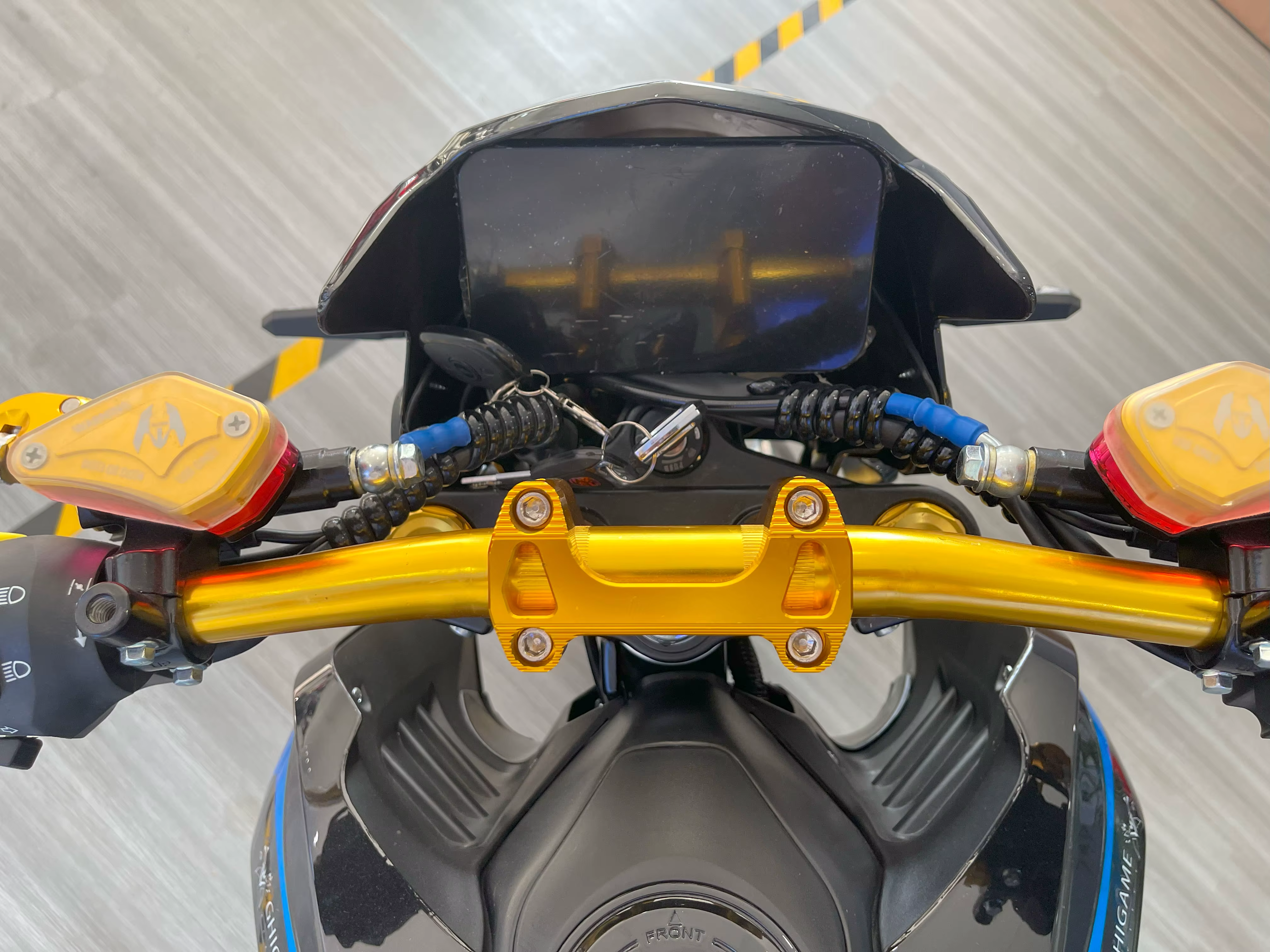 High-Speed 72V Adult Sports Electric Road Scooter — image 6