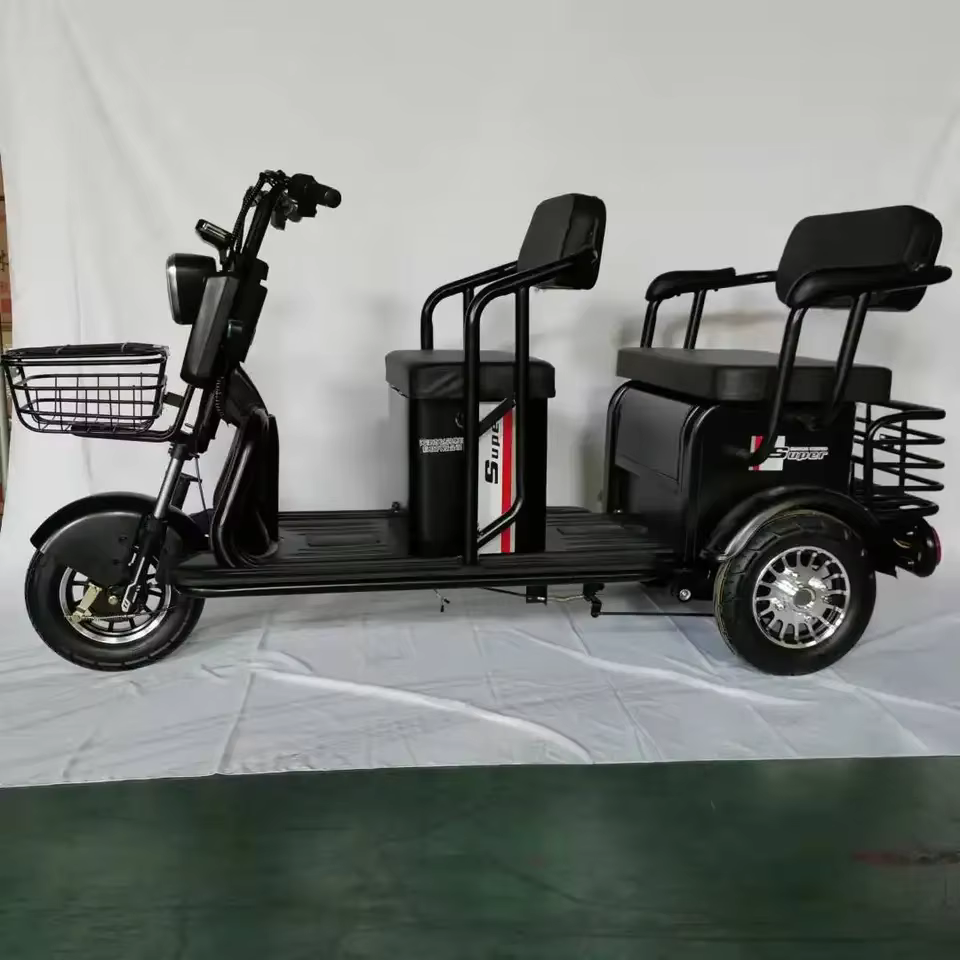 2025 New Model Folded 3 Wheels Electric Scooter 500W Leisure Electric Tricycle — image 3