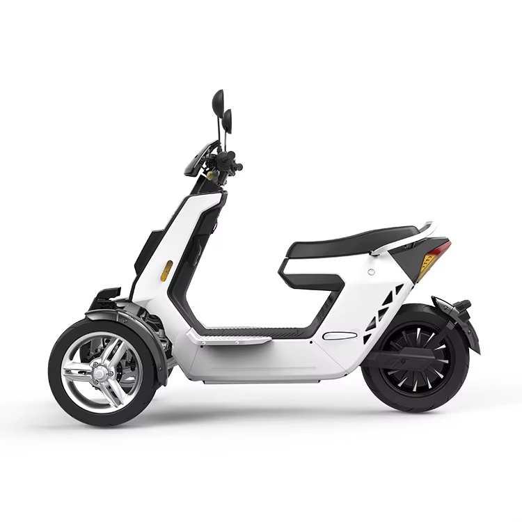 V28 2000W 3000W 72V 3 Wheel Balance Scooter Electric Scooter — image 3