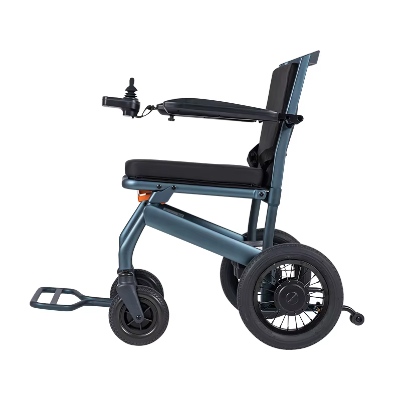 10kg Portable Foldable Electric Wheelchair with Carbon Fiber Frame — image 3