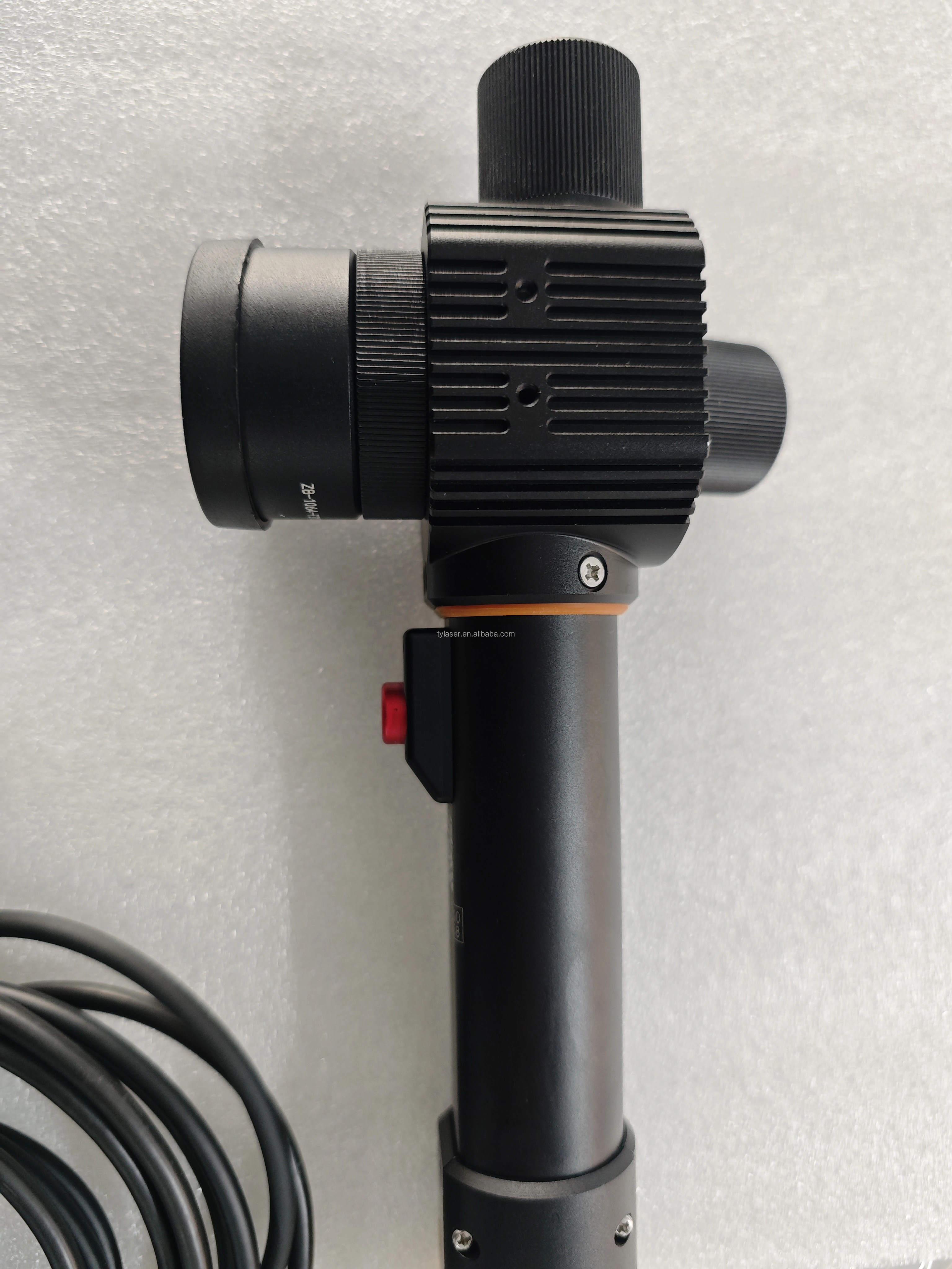 Industrial 300W Pulsed Laser Cleaning Equipment with Raycus JPT Source — image 3