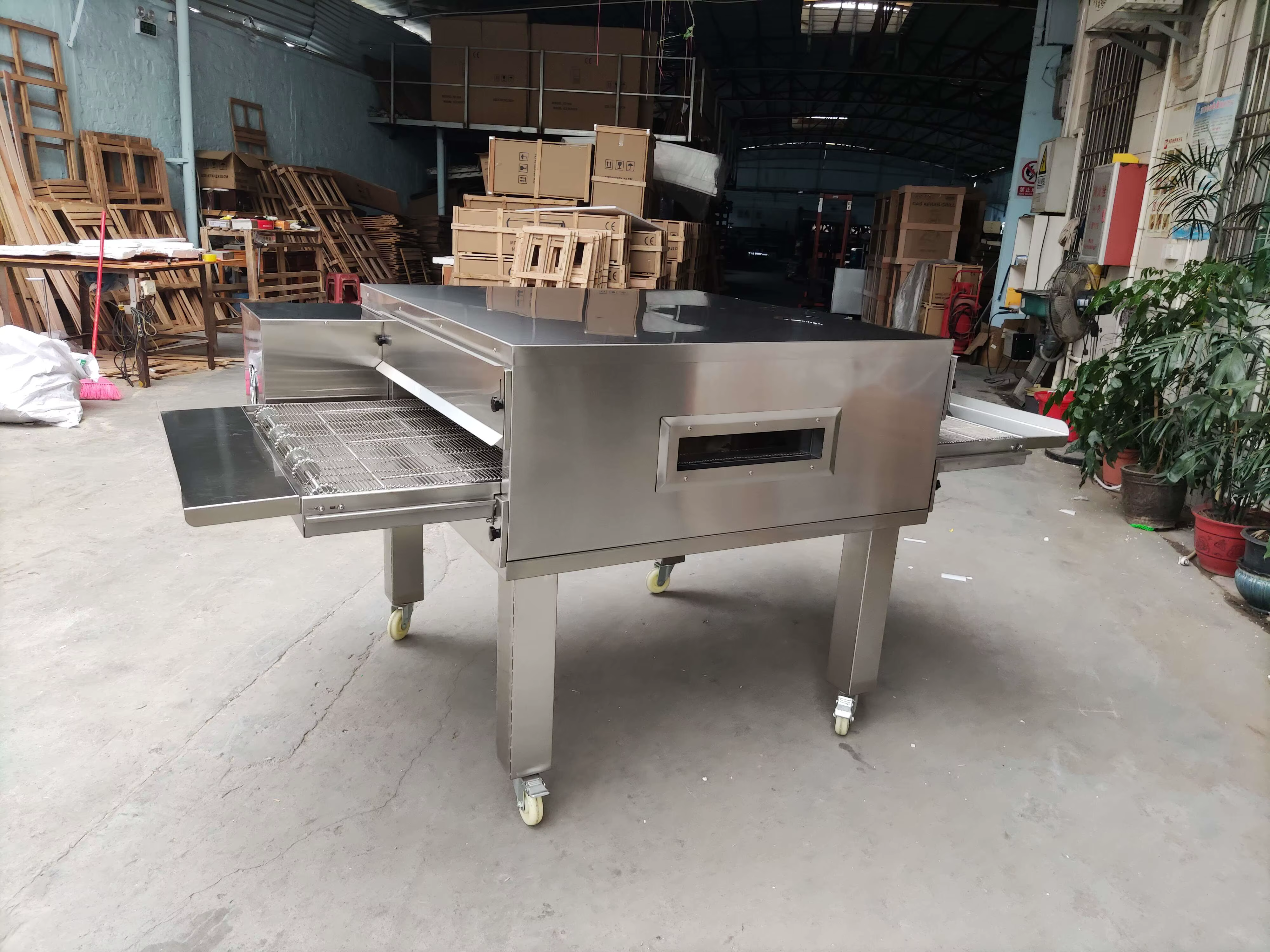 Commercial Portable Gas & Electric Conveyor Belt Pizza Oven — image 3