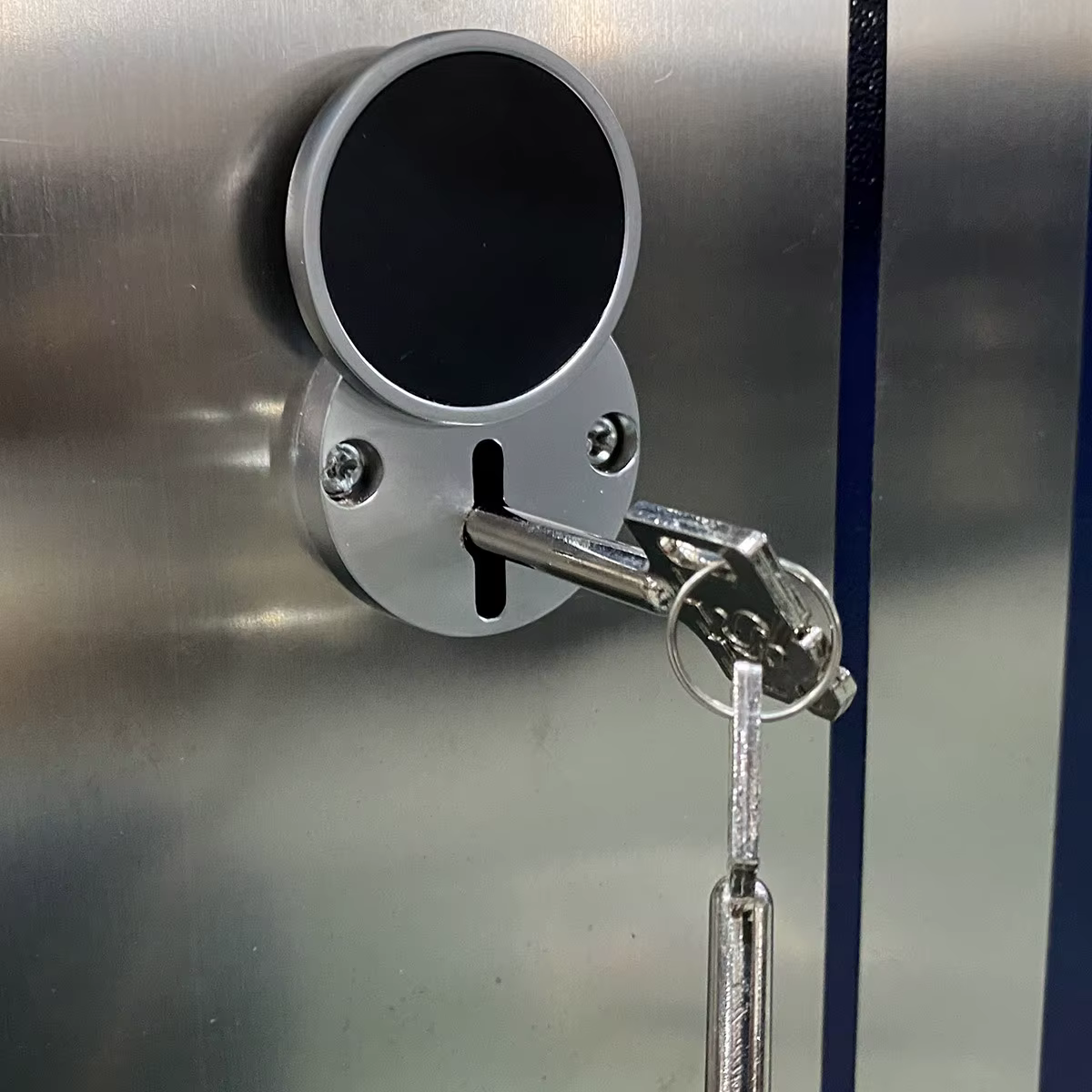 Heavyweight Fireproof Luxury Key Safe — image 3