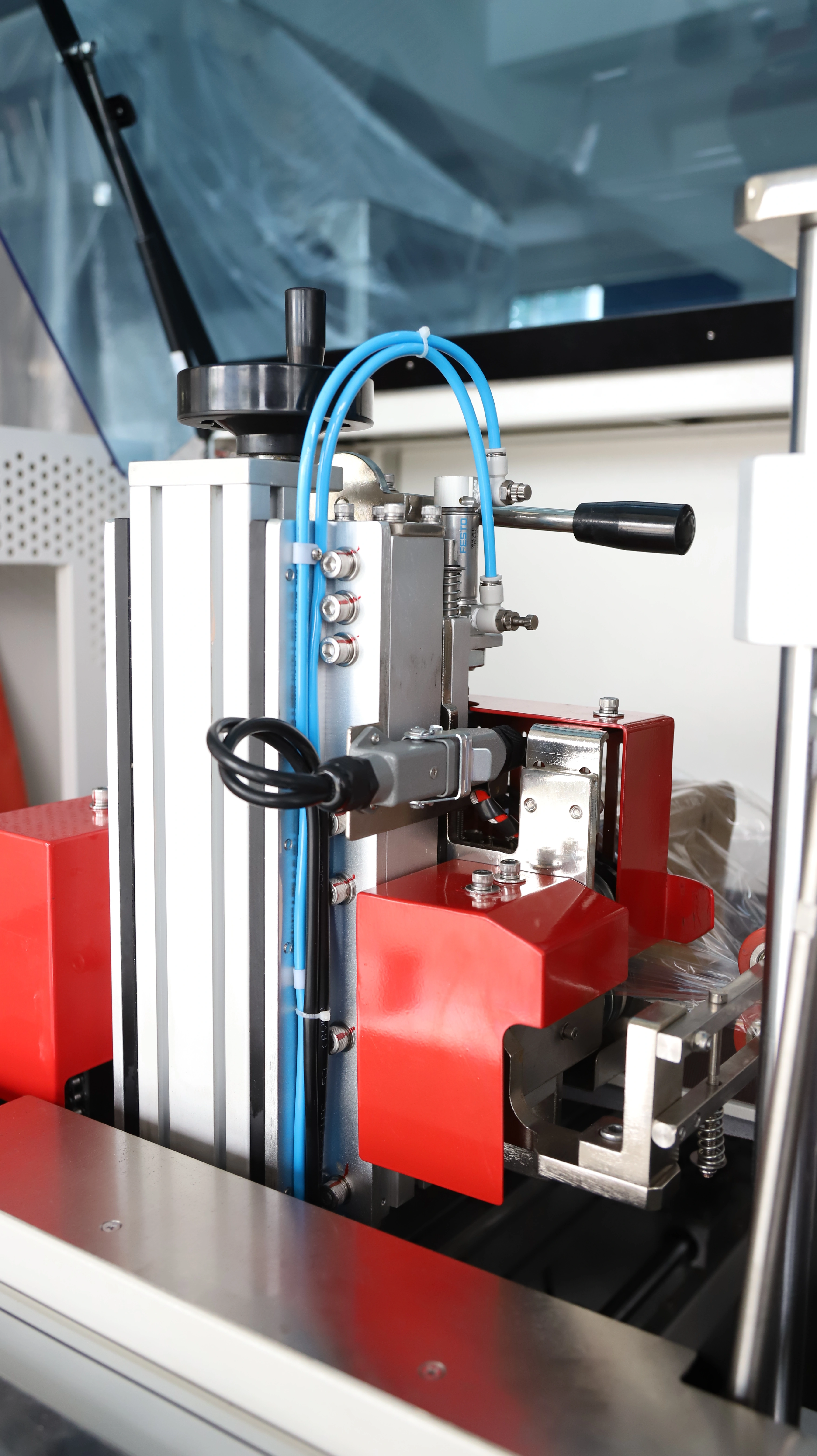 BSF-5545LD+BS-5030X HUALIAN Heat Shrink Wrapping Packaging Machine — image 5