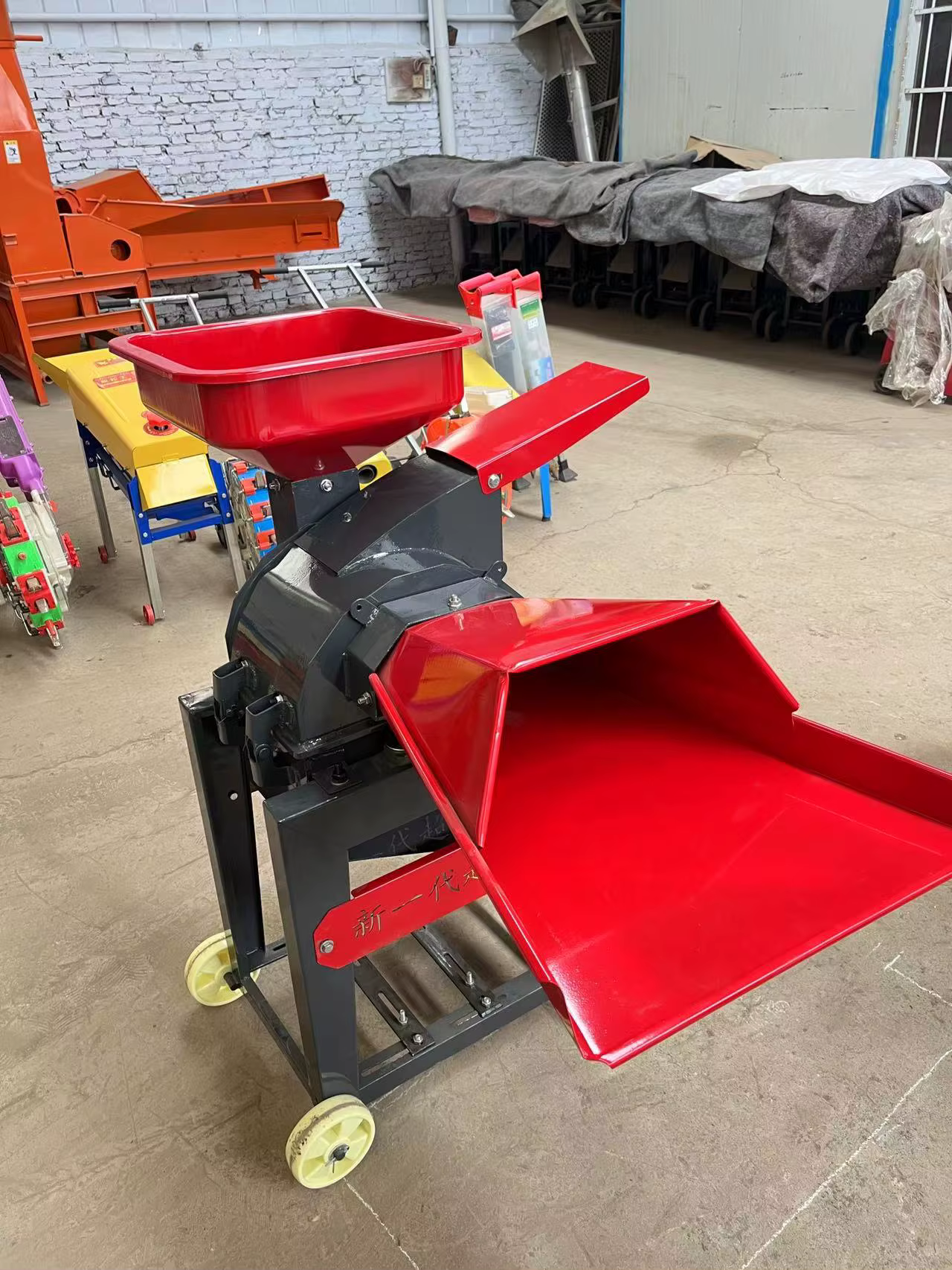 780-24 Ultra Fine Grass Crusher Supper Grinding Grass And Grain Multifunction Machine — image 5