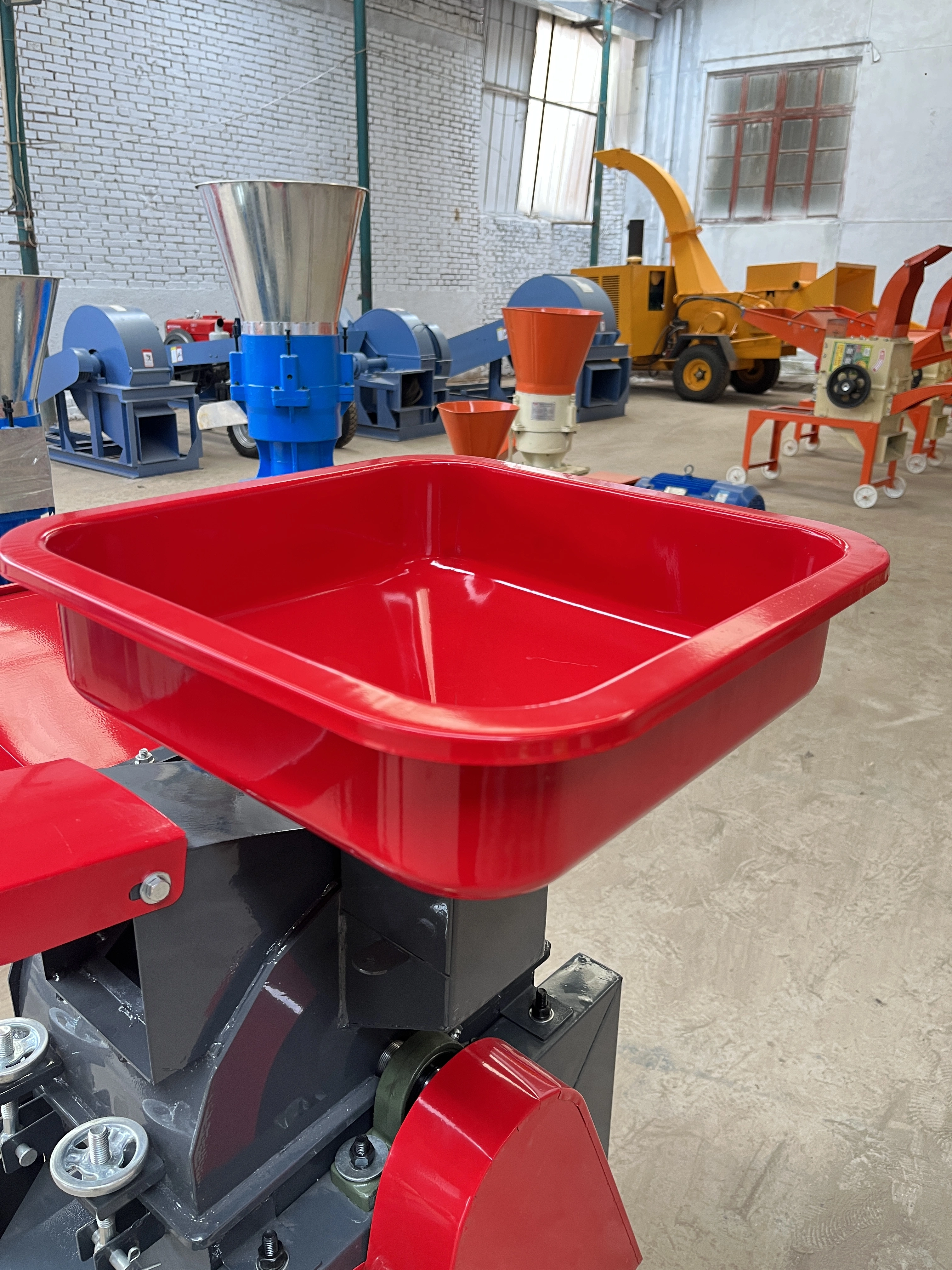 780-24 Ultra Fine Grass Crusher Supper Grinding Grass And Grain Multifunction Machine — image 7