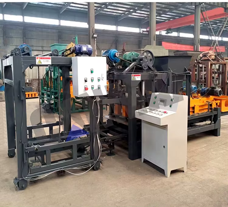 Qt4-25PLC Full Automatic Brick Cleaning Machine — image 6