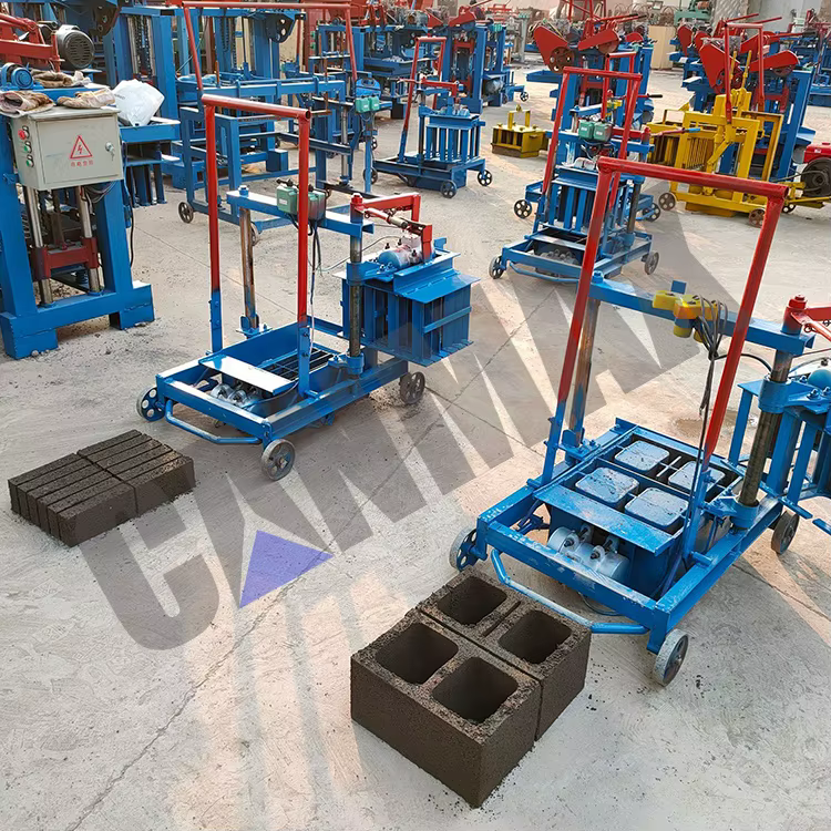 Manual Interlocking Clay Brick Machine — image 3