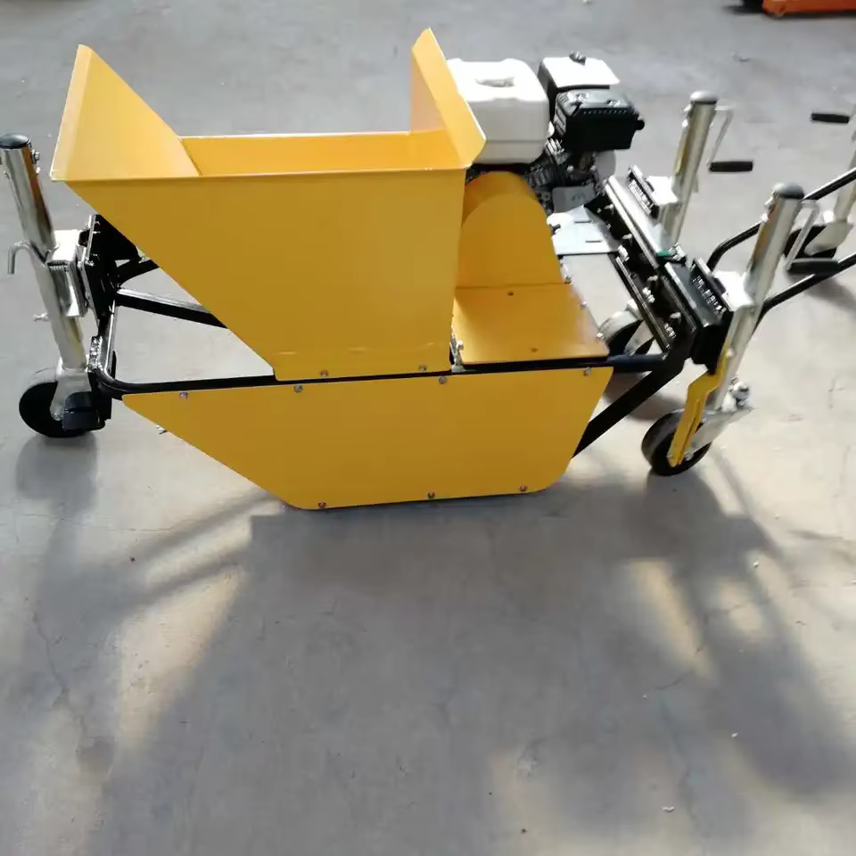 Concrete Curb Making Machine — image 3