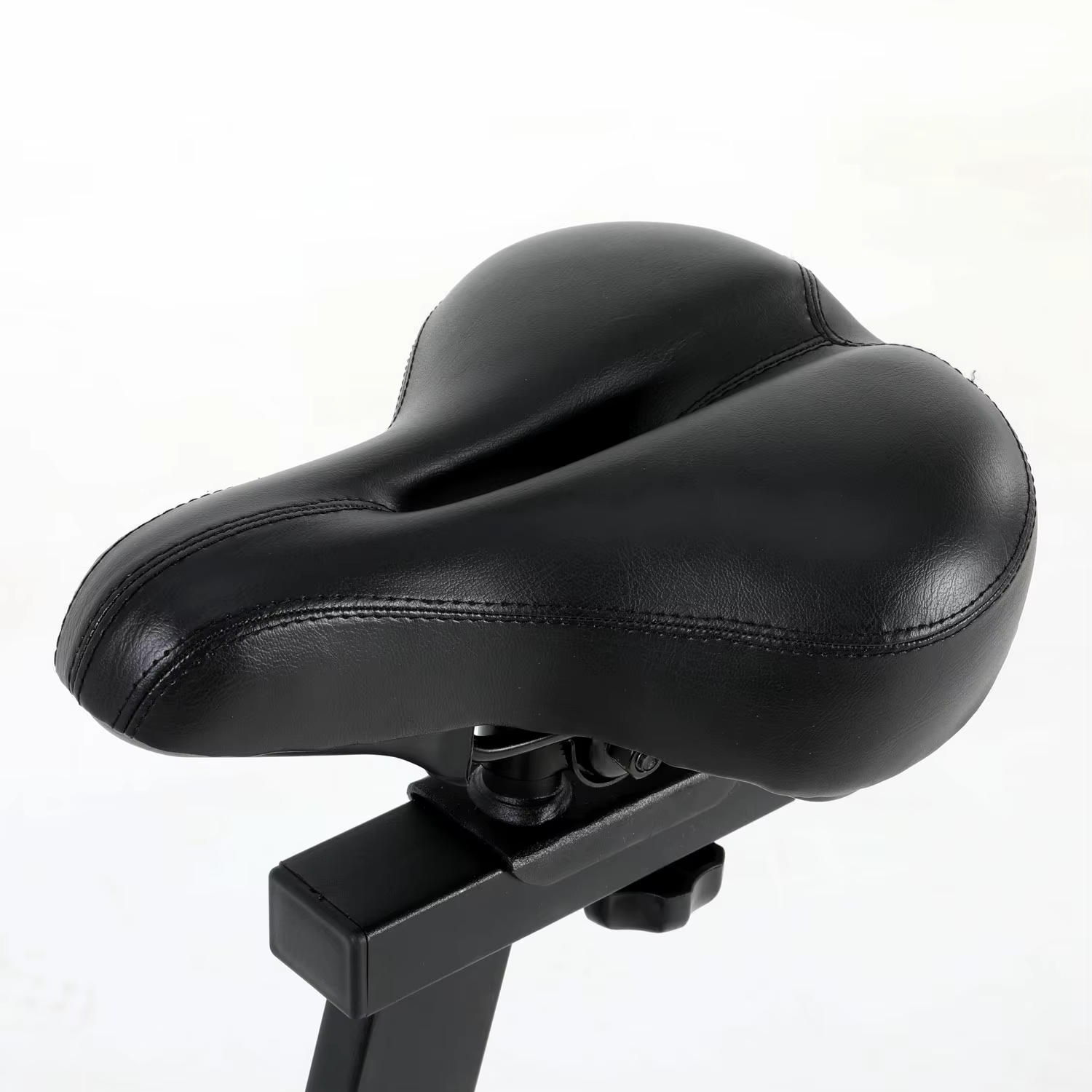 Indoor Gym Cycling Exercise Bike Cardo Machine — image 4