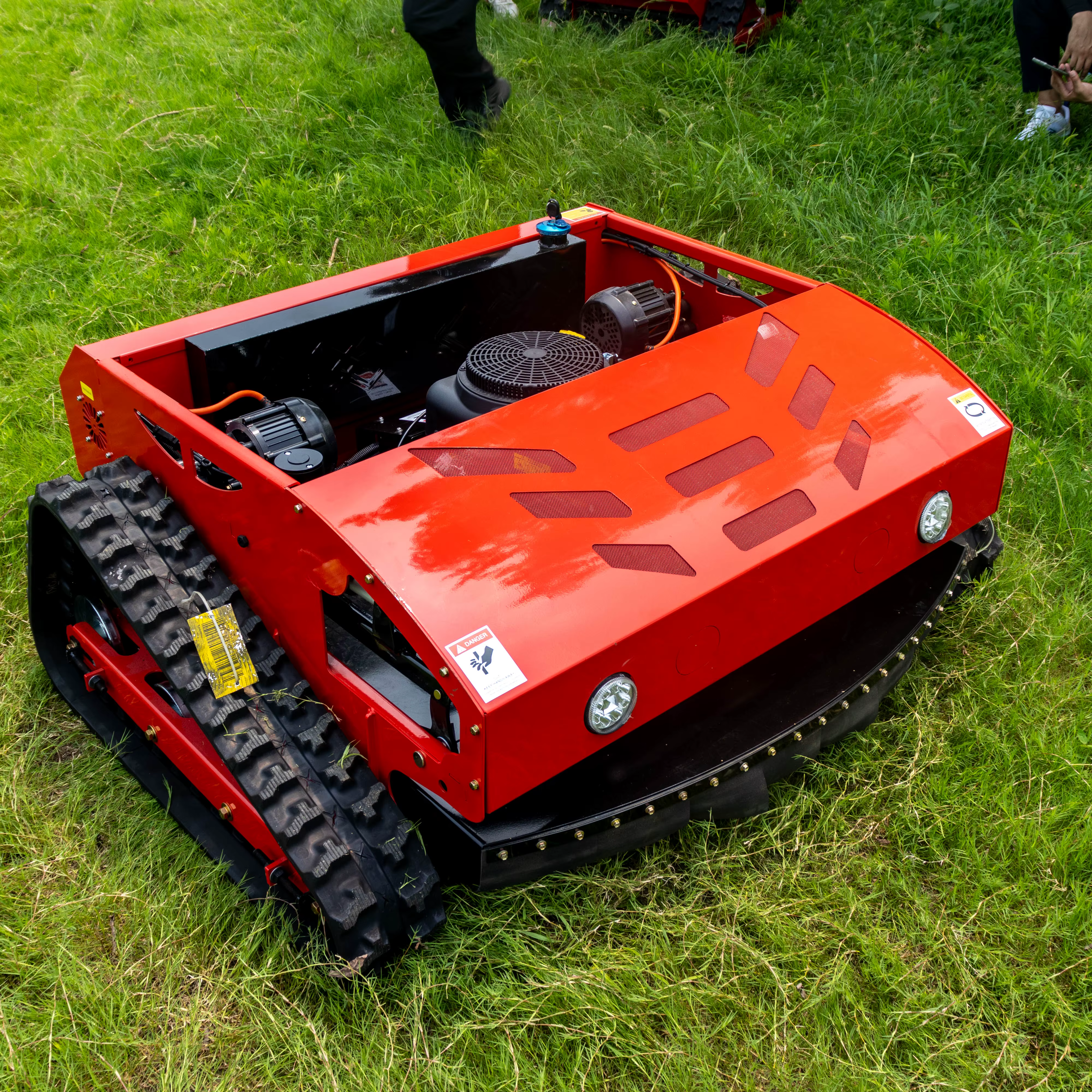 Dawying Remote Control Crawler Flail Lawn Mower — image 4